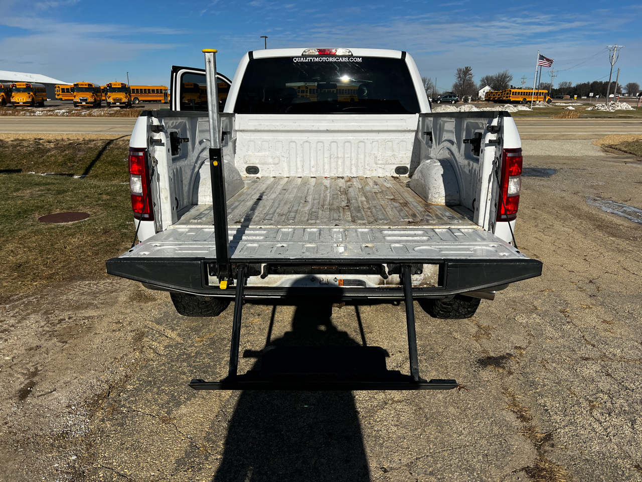 Ford F-150 4WD SuperCrew 150" XLT 2018