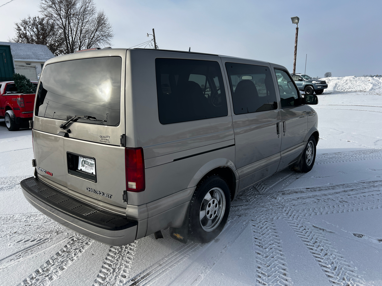 Chevrolet Astro Passenger Ext 111" WB AWD 2003