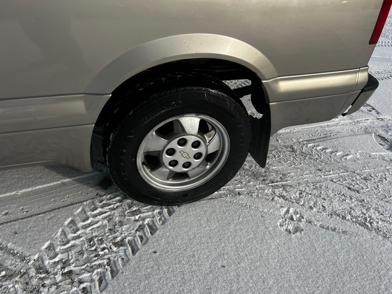 Chevrolet Astro Passenger Ext 111" WB AWD 2003