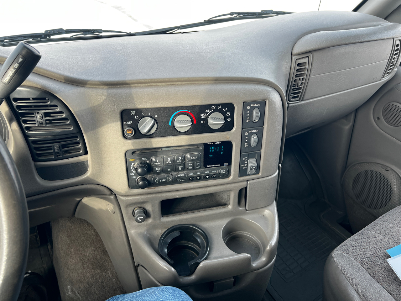 Chevrolet Astro Passenger Ext 111" WB AWD 2003