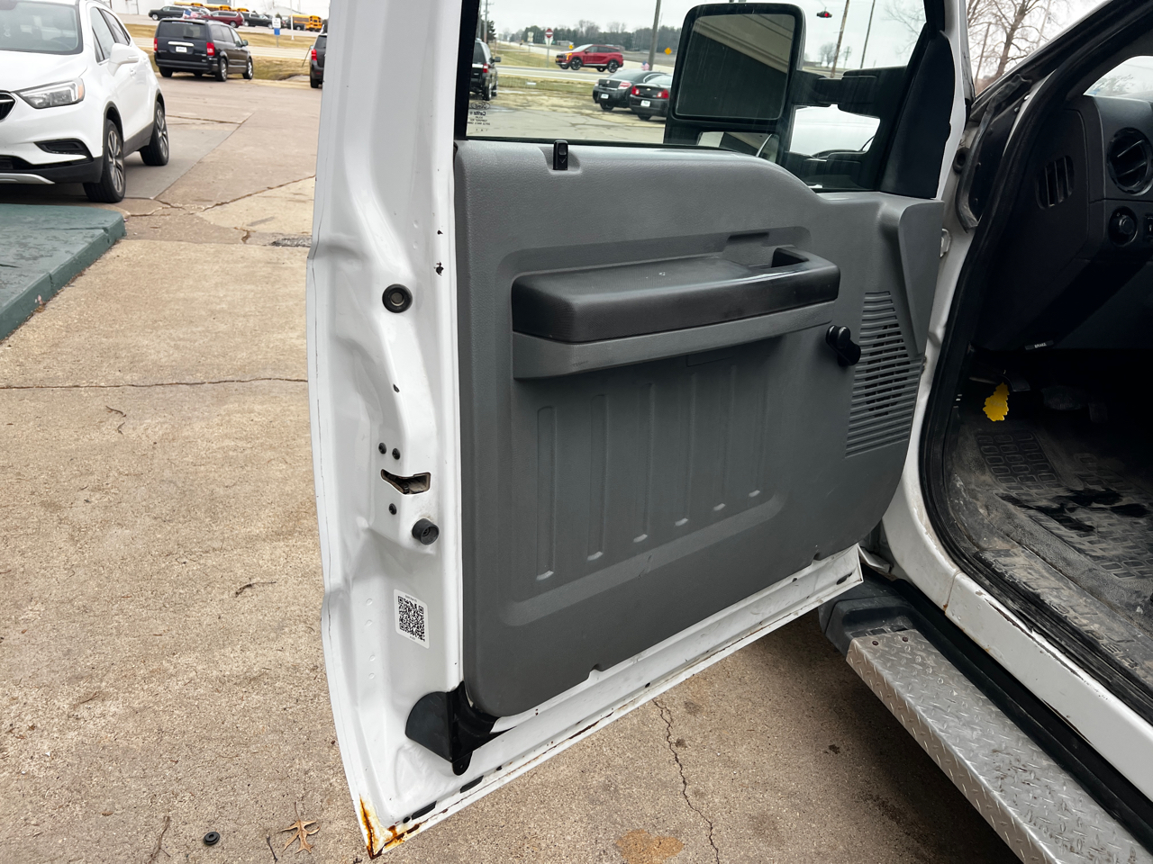 Ford Super Duty F-250 SRW 4WD SuperCab 142" Lariat 2012