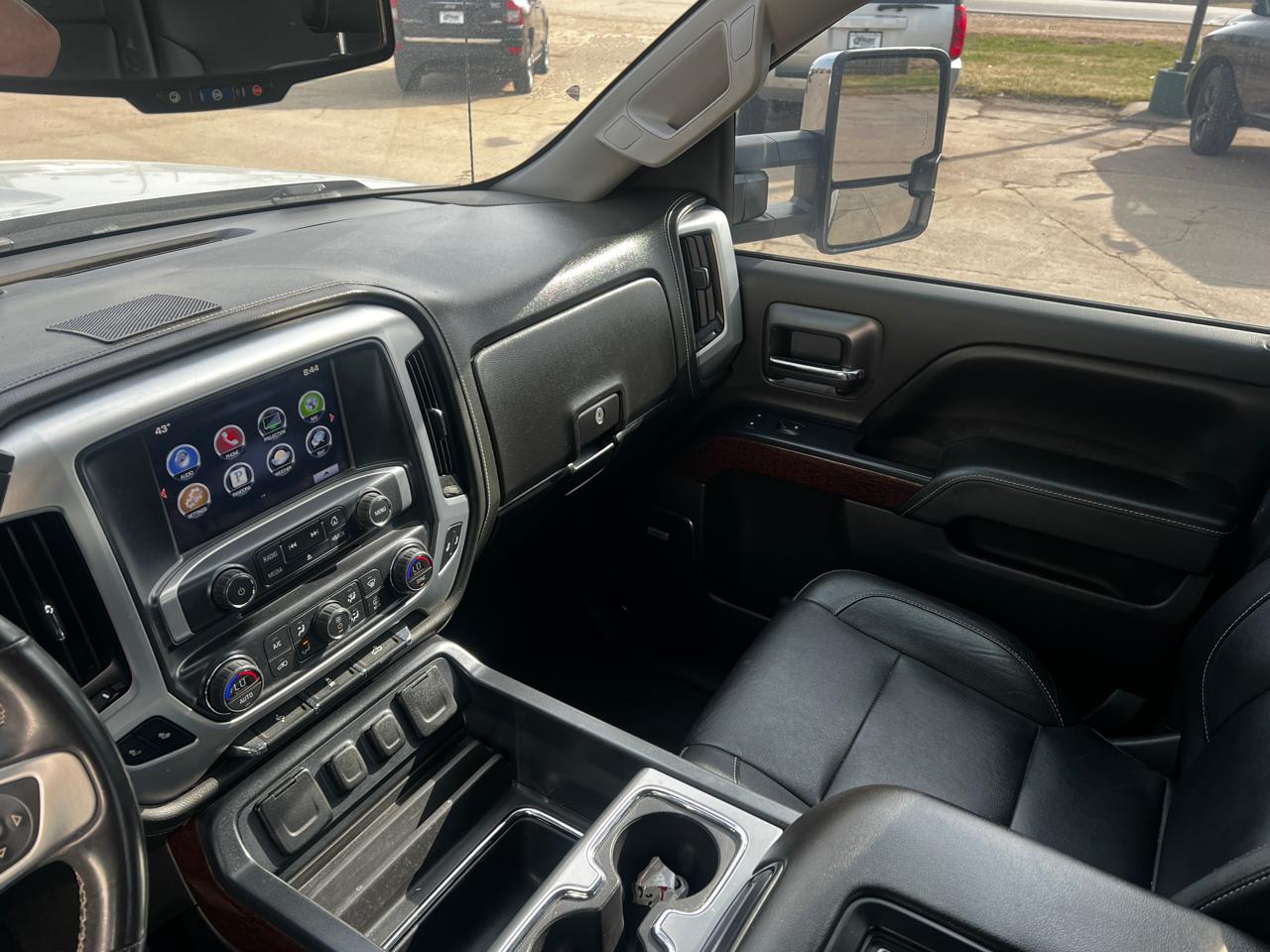 GMC Sierra 1500 4WD Crew Cab 143.5" SLT 2016
