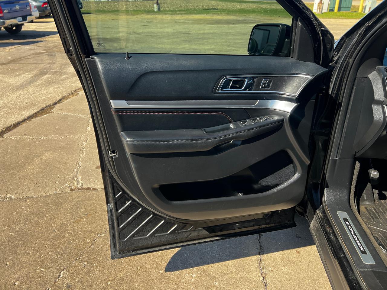 Ford Explorer 4WD 4dr Sport 2016