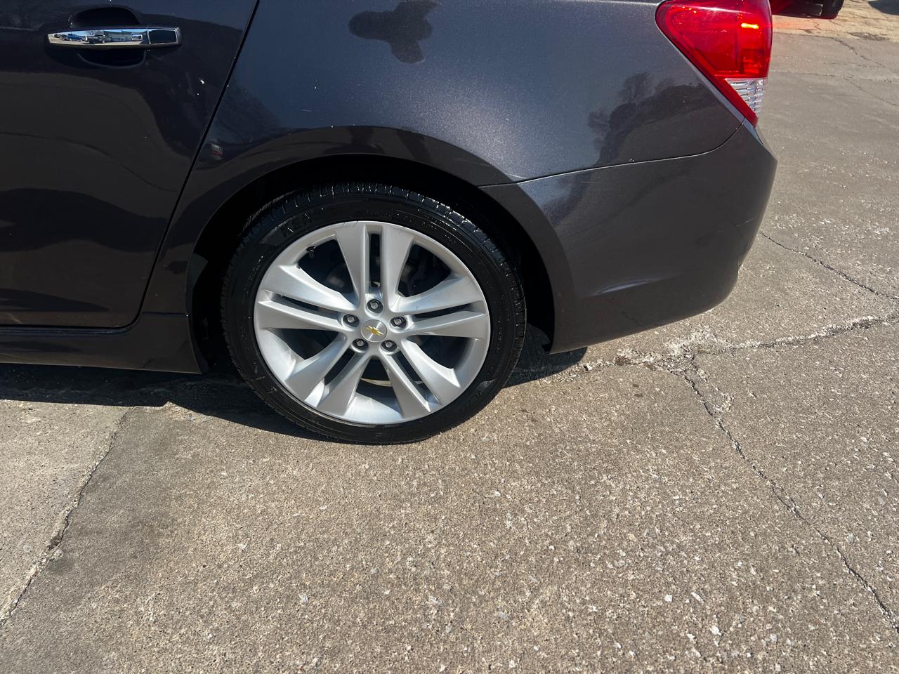 Chevrolet Cruze 4dr Sdn LTZ 2015