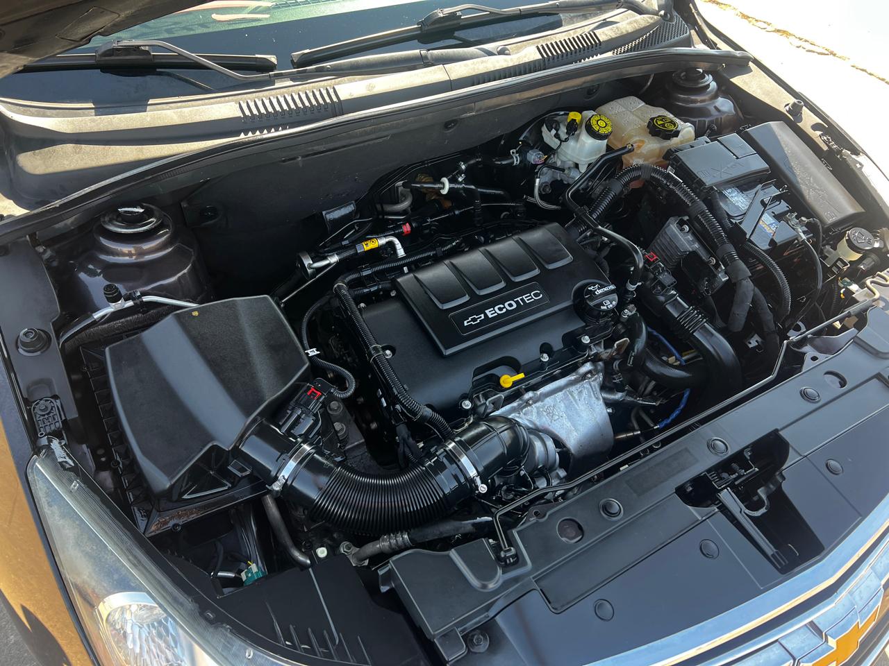 Chevrolet Cruze 4dr Sdn LTZ 2015