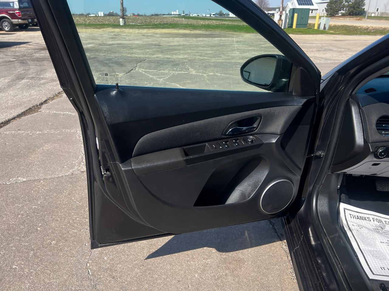 Chevrolet Cruze 4dr Sdn LTZ 2015