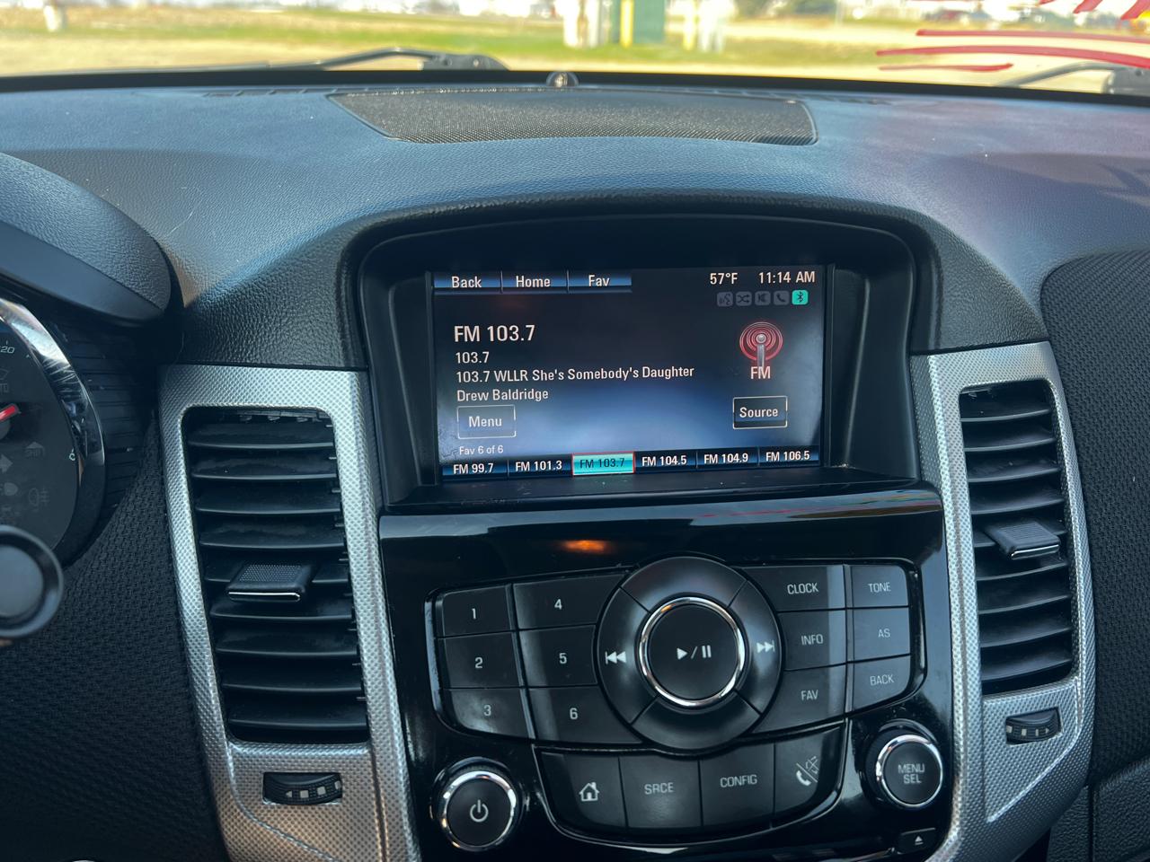 Chevrolet Cruze 4dr Sdn LTZ 2015