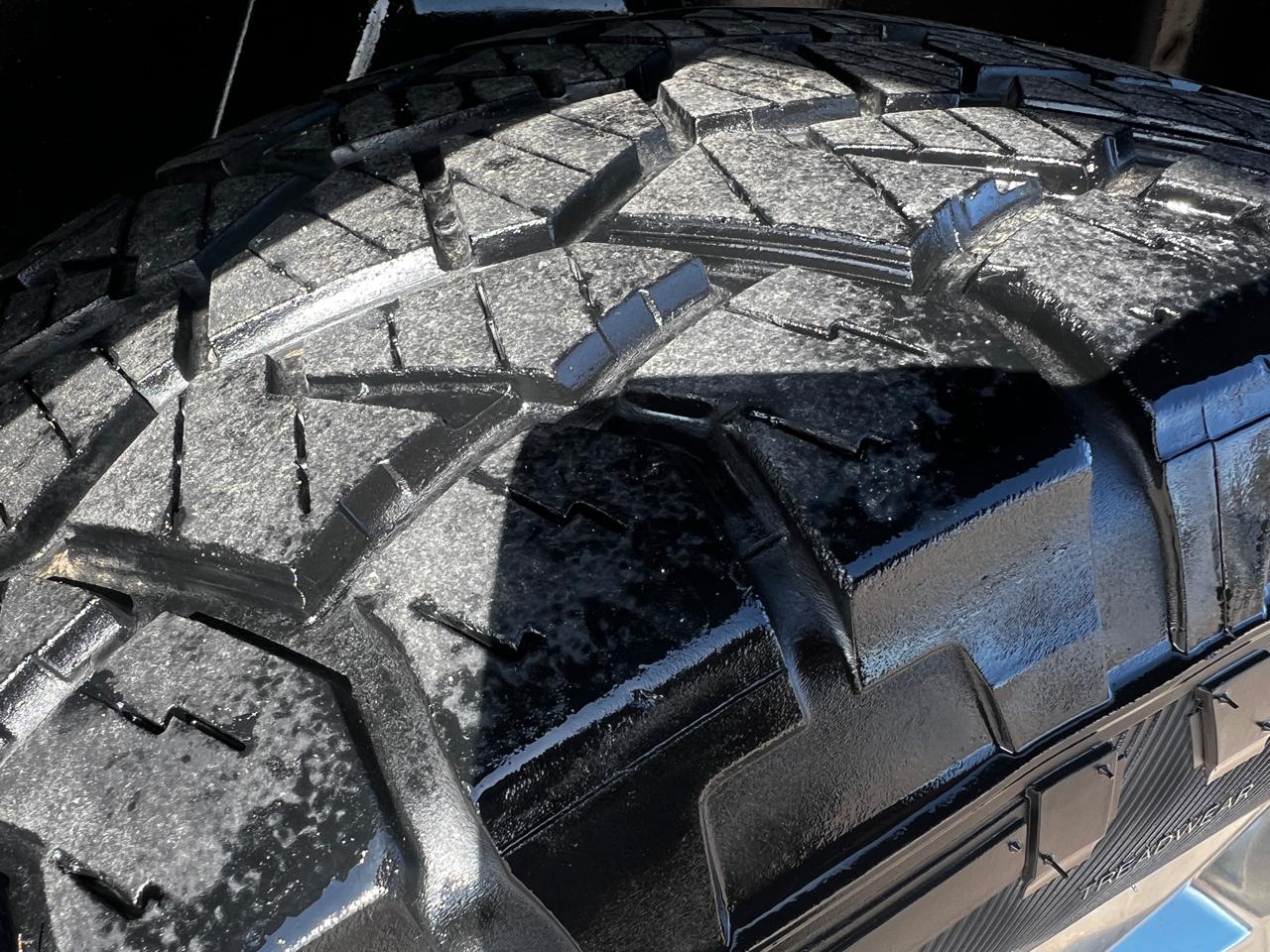 RAM 1500 4WD Crew Cab 140.5" Big Horn 2015