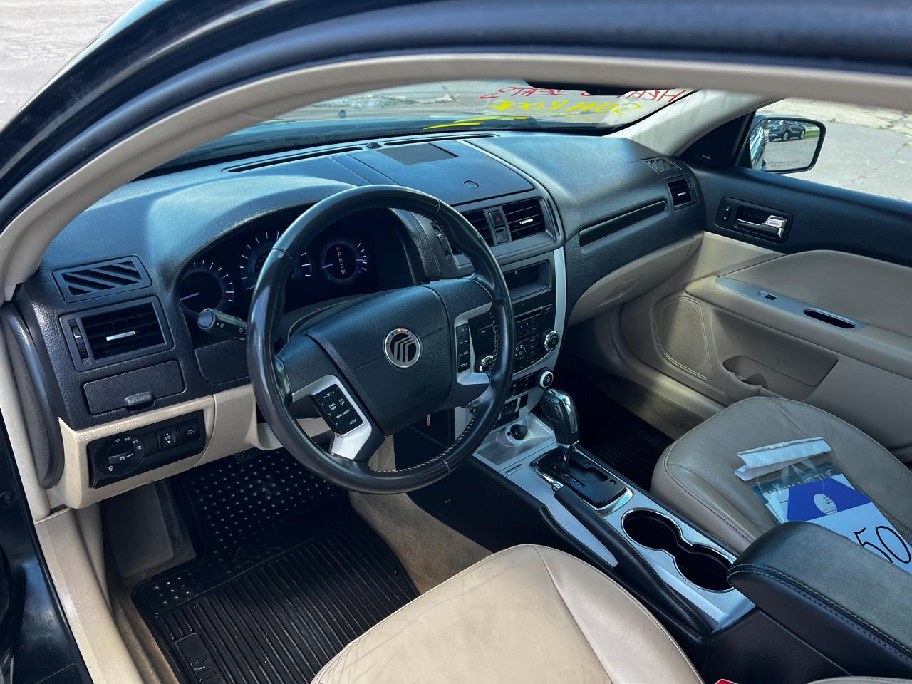 Mercury Milan 4dr Sdn Premier FWD 2010