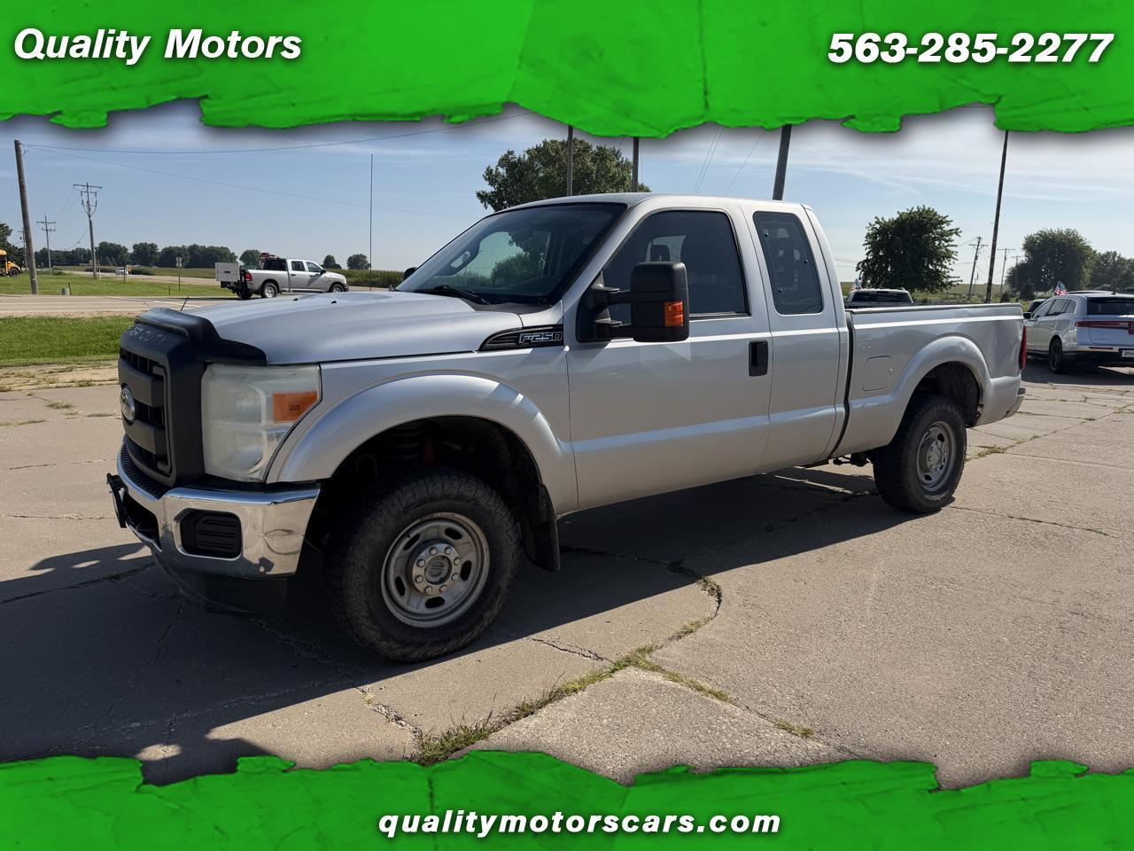 2011 Ford Super Duty F-250 SRW 4WD SuperCab 142" Lariat