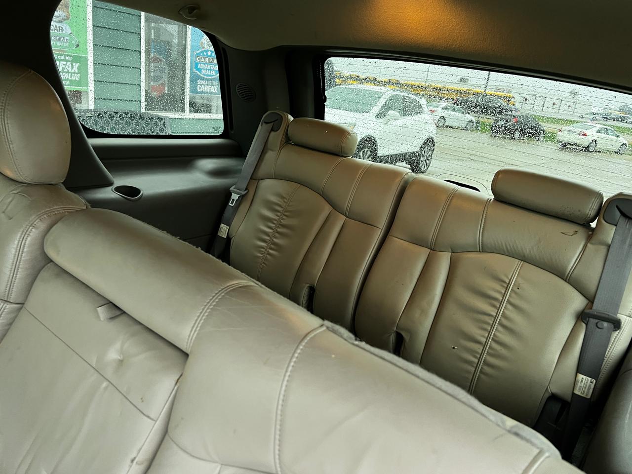Chevrolet Tahoe 4dr 4WD LT 2001
