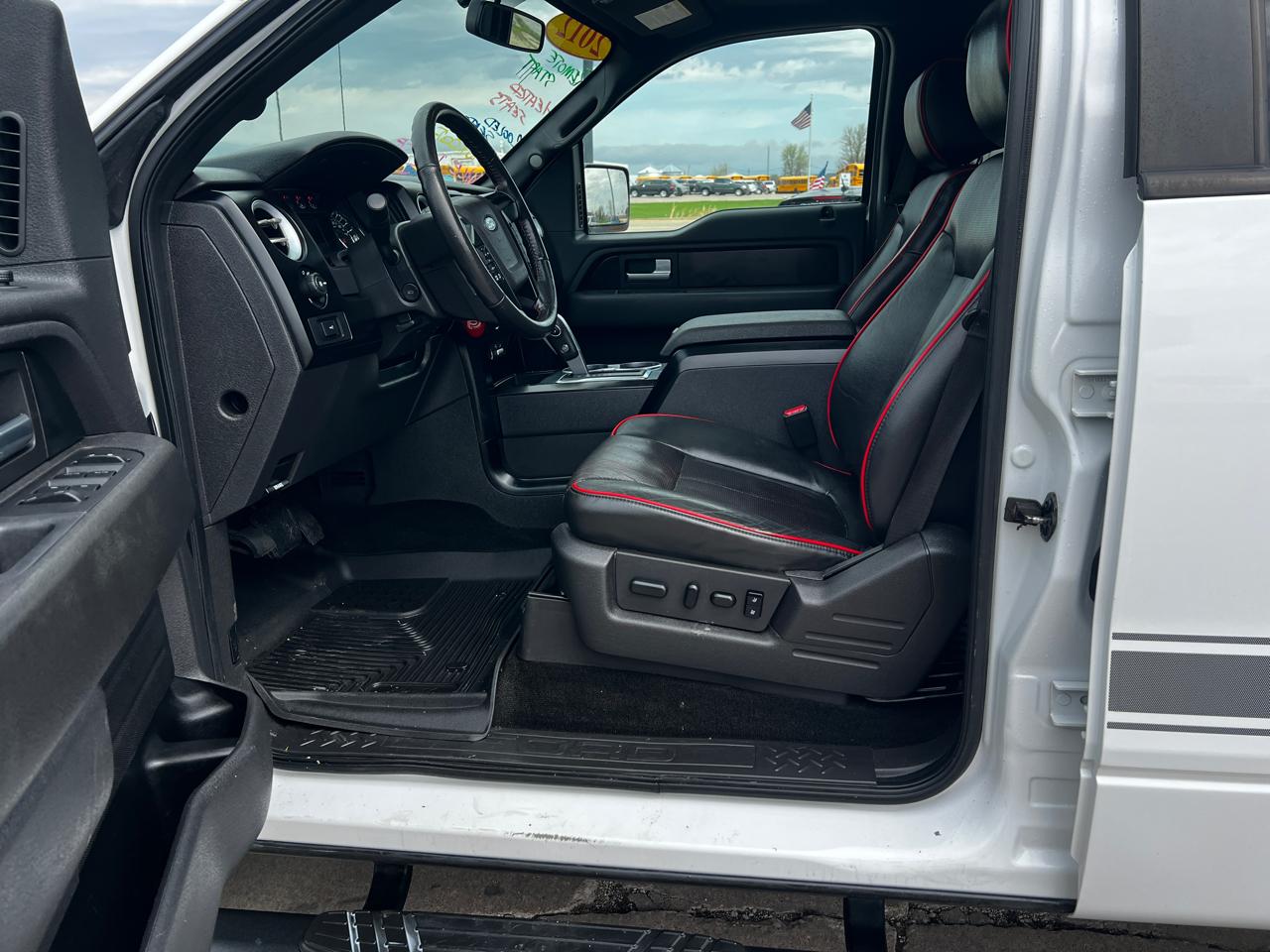 Ford F-150 4WD SuperCrew 145" Platinum 2012