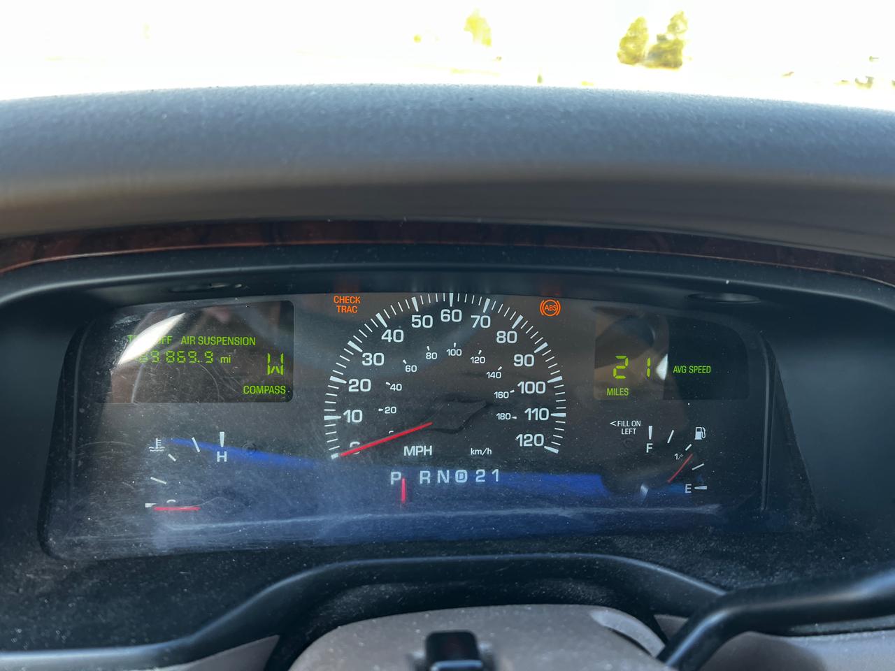 Lincoln Town Car 4dr Sdn Signature 2000