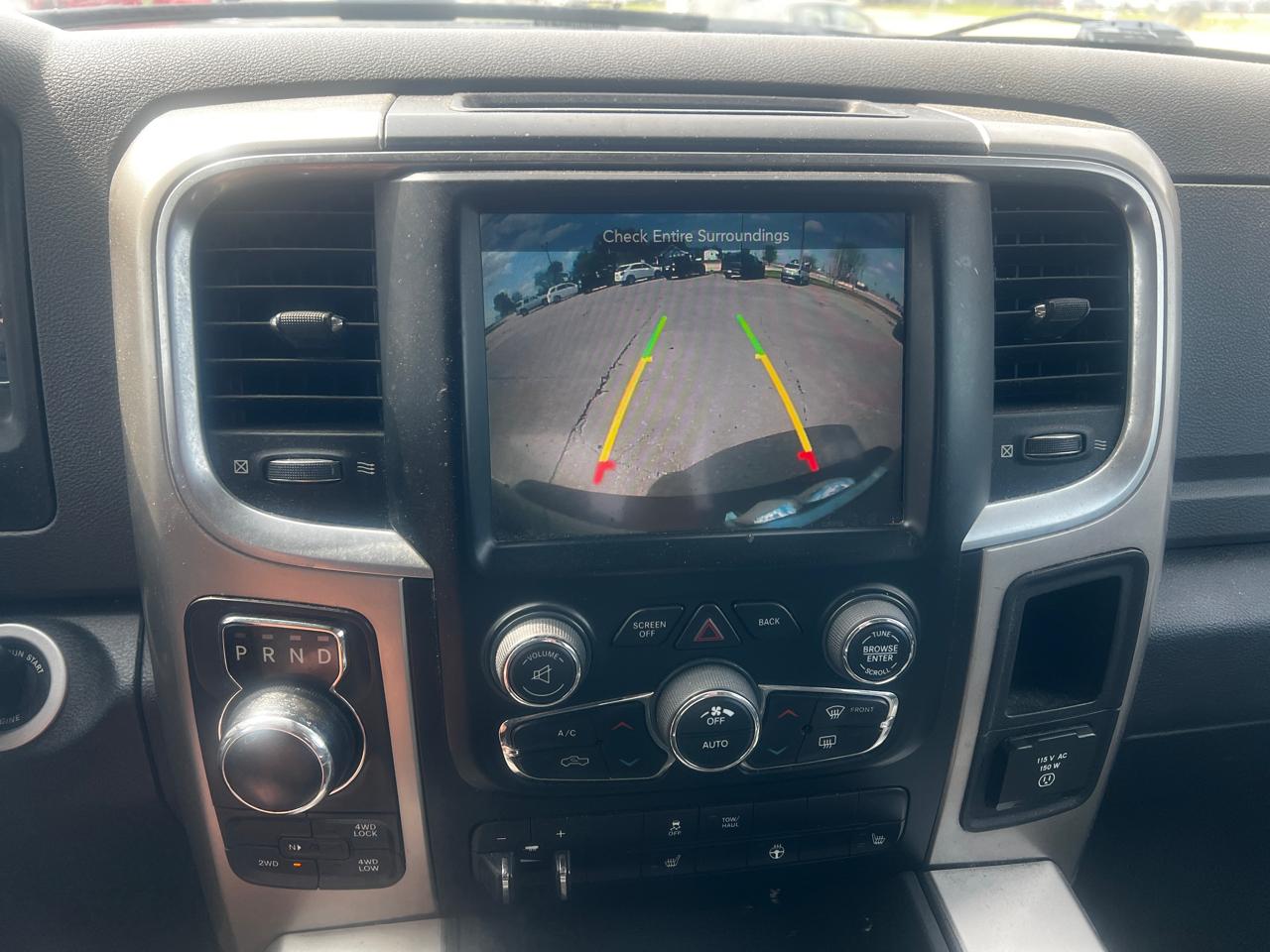 RAM 1500 4WD Quad Cab 140.5" Outdoorsman 2017