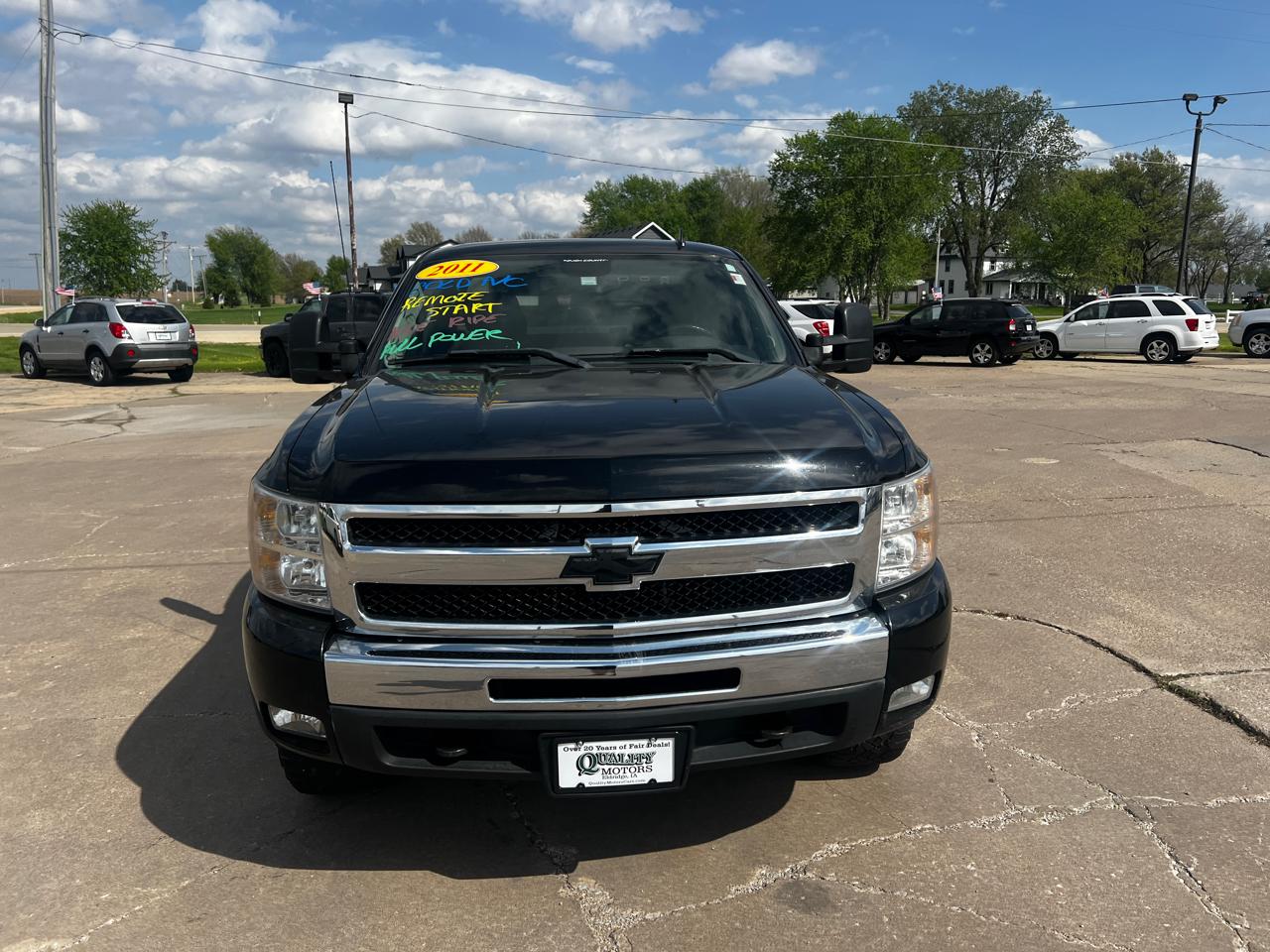 Chevrolet Silverado 1500 4WD Ext Cab 143.5" LT 2011