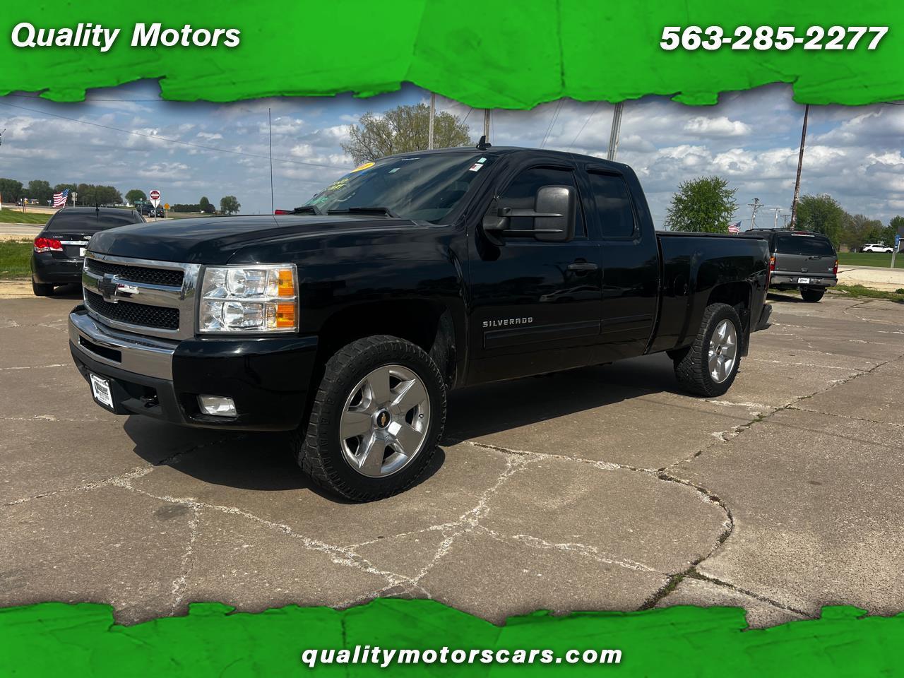 2011 Chevrolet Silverado 1500 4WD Ext Cab 143.5" LT