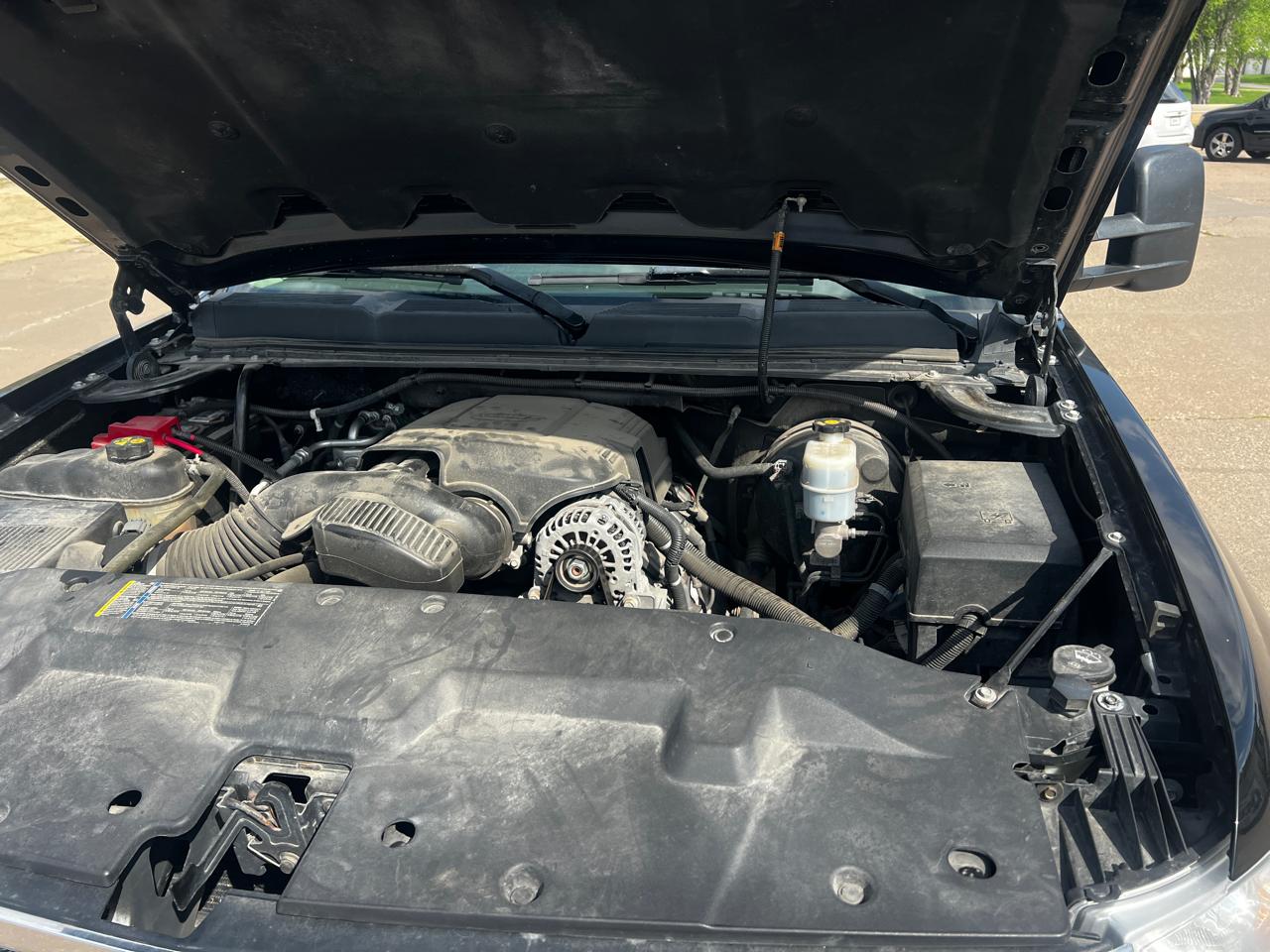 Chevrolet Silverado 1500 4WD Ext Cab 143.5" LT 2011