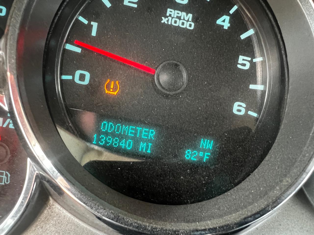 Chevrolet Silverado 1500 4WD Ext Cab 143.5" LT 2011