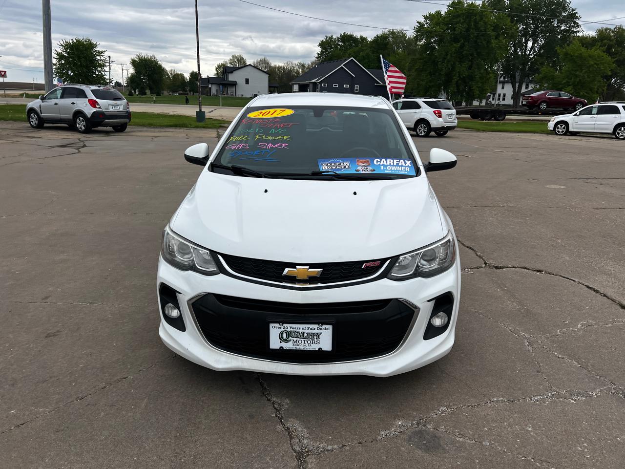 Chevrolet Sonic 5dr HB Auto LT w/1SD 2017