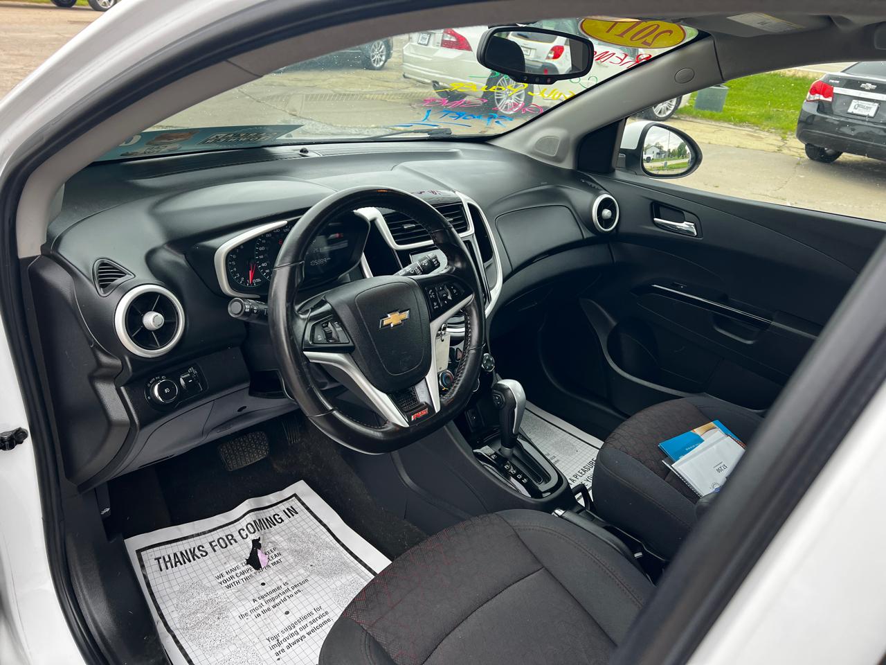 Chevrolet Sonic 5dr HB Auto LT w/1SD 2017