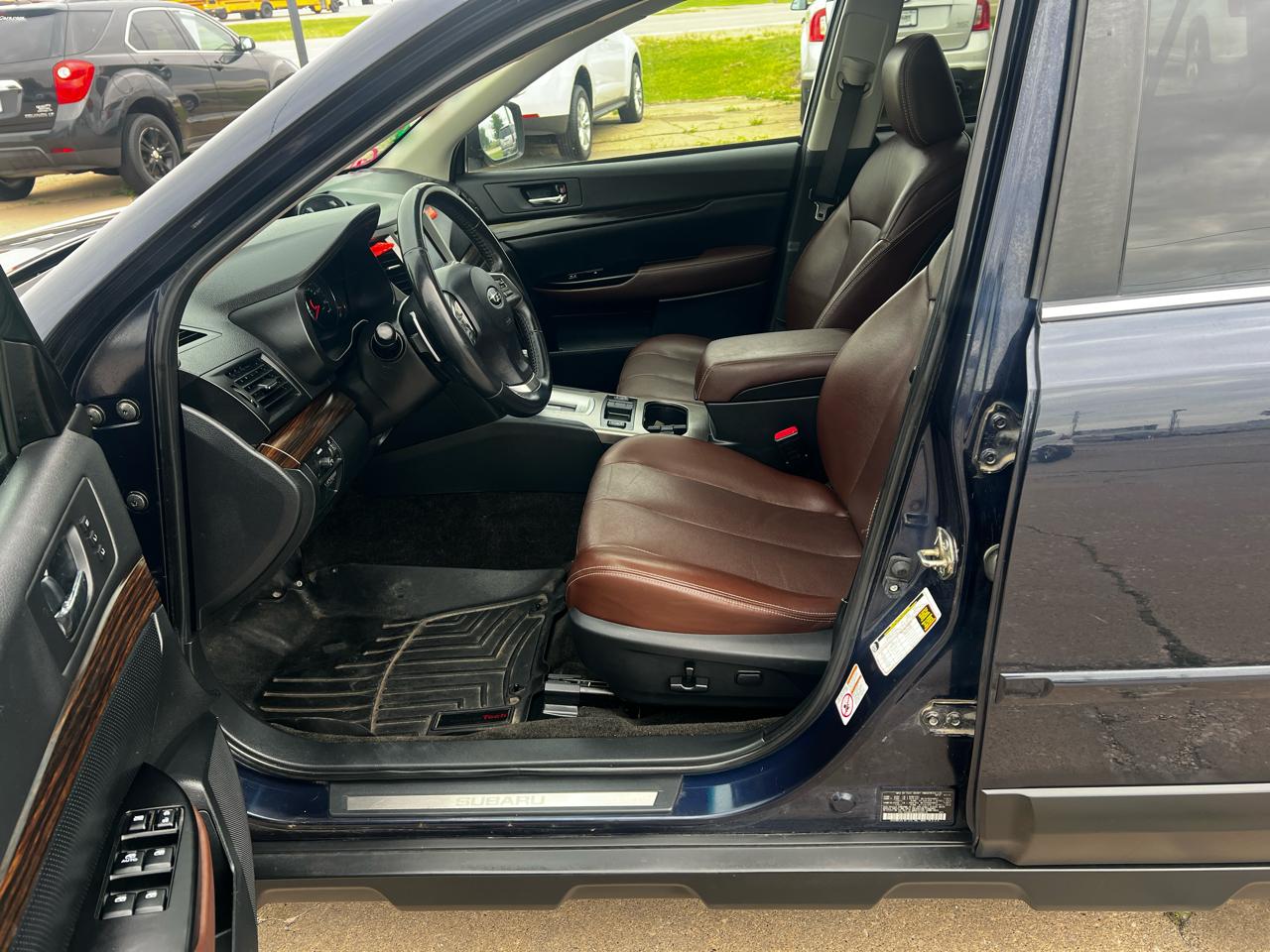 Subaru Outback 4dr Wgn H4 Auto 2.5i Limited 2014