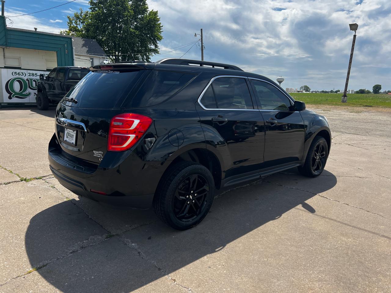 Chevrolet Equinox FWD 4dr LT w/1LT 2017