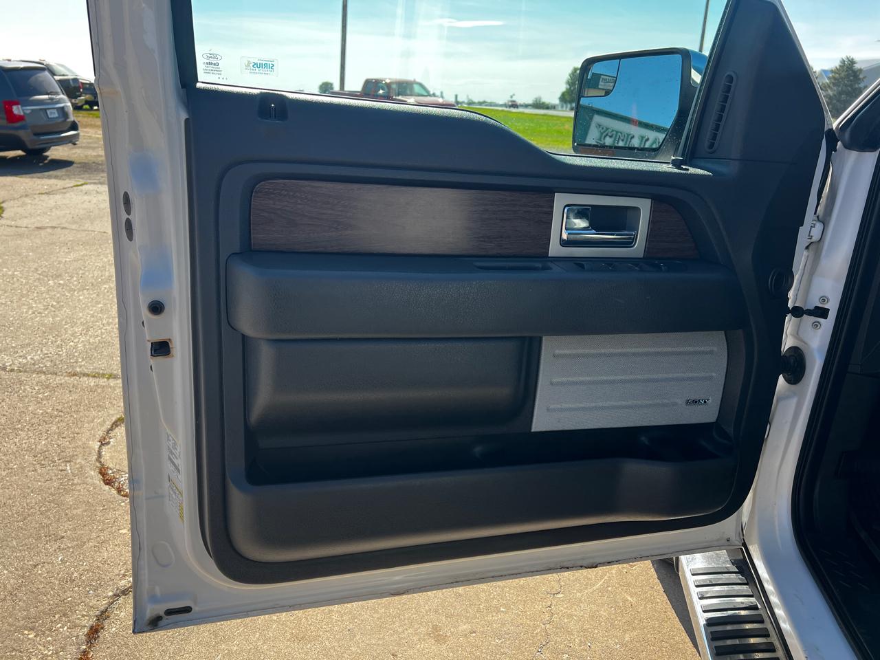 Ford F-150 4WD SuperCrew 139" Lariat 2013