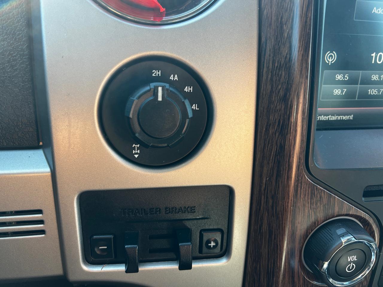 Ford F-150 4WD SuperCrew 139" Lariat 2013