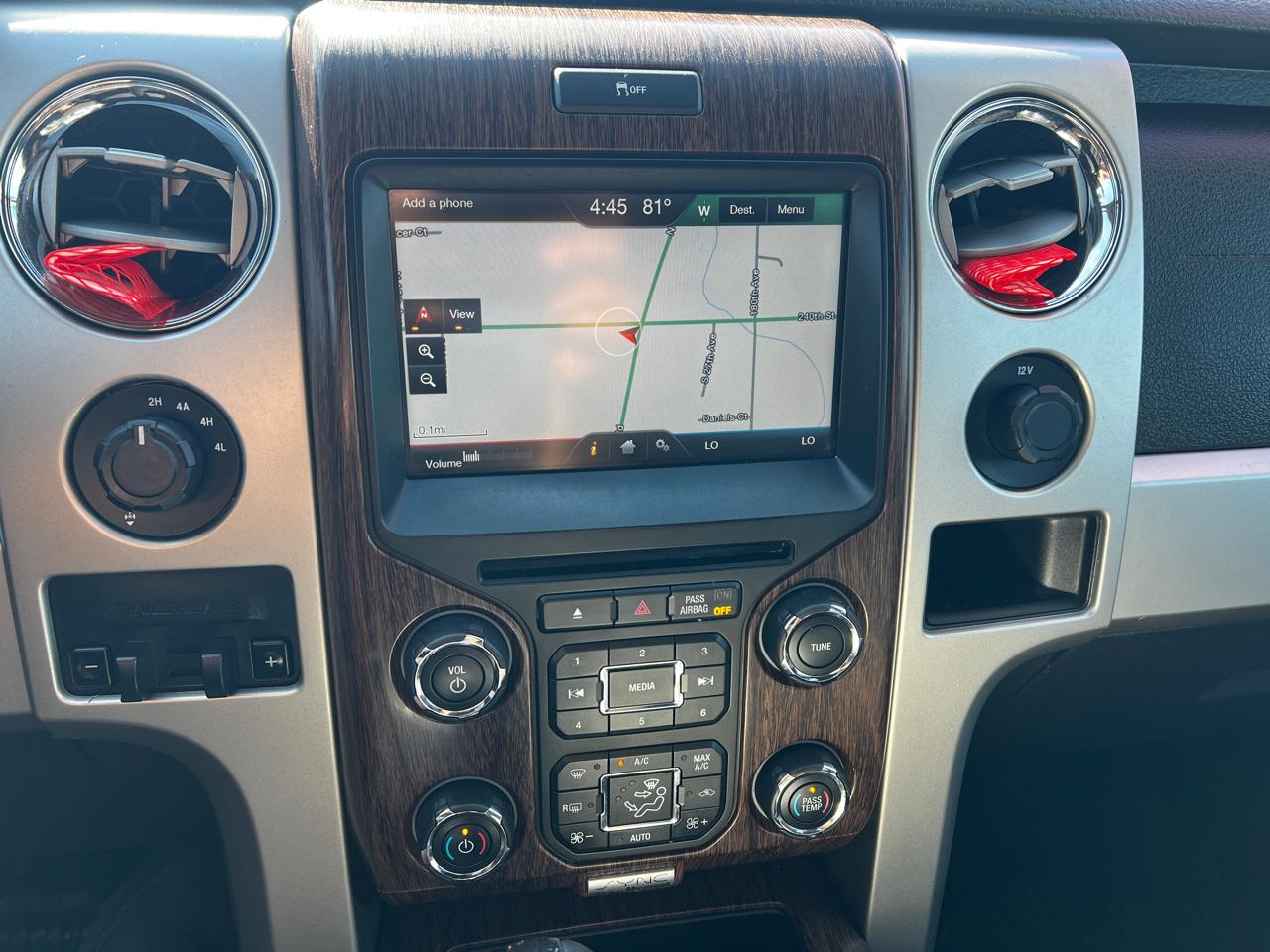 Ford F-150 4WD SuperCrew 139" Lariat 2013