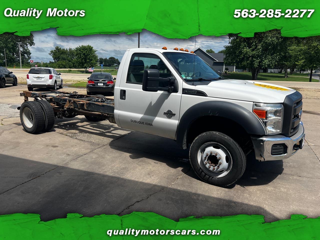 Ford Super Duty F-550 DRW 2WD Reg Cab 141" WB 60" CA XLT 2013