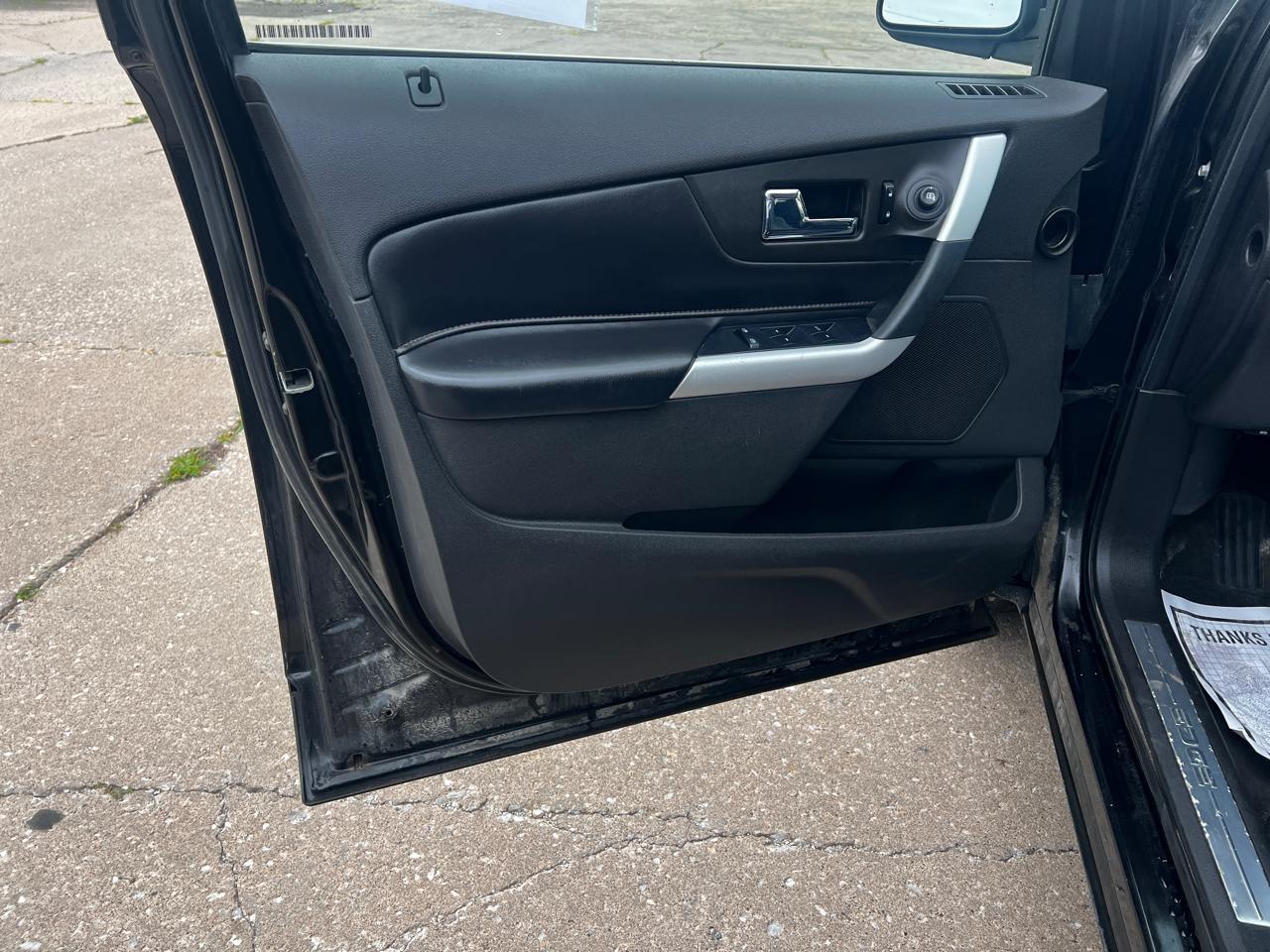 Ford Edge 4dr Limited AWD 2011
