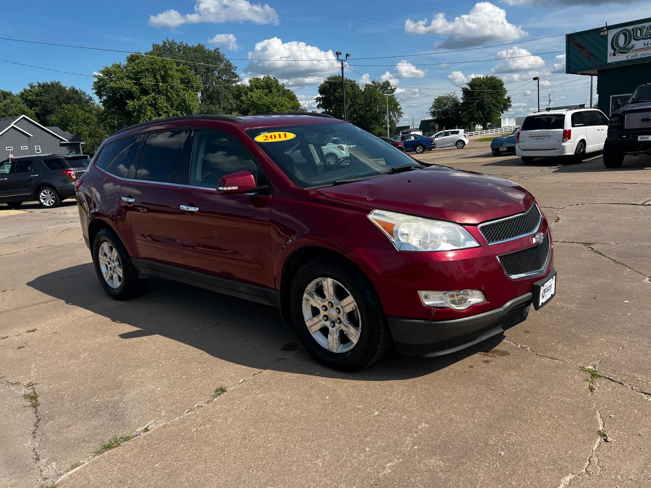 Chevrolet Traverse FWD 4dr LT w/1LT 2011