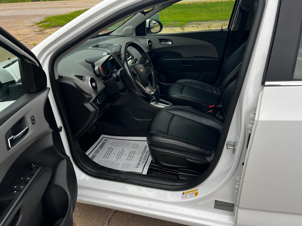 Chevrolet Sonic 5dr HB Auto LTZ 2015