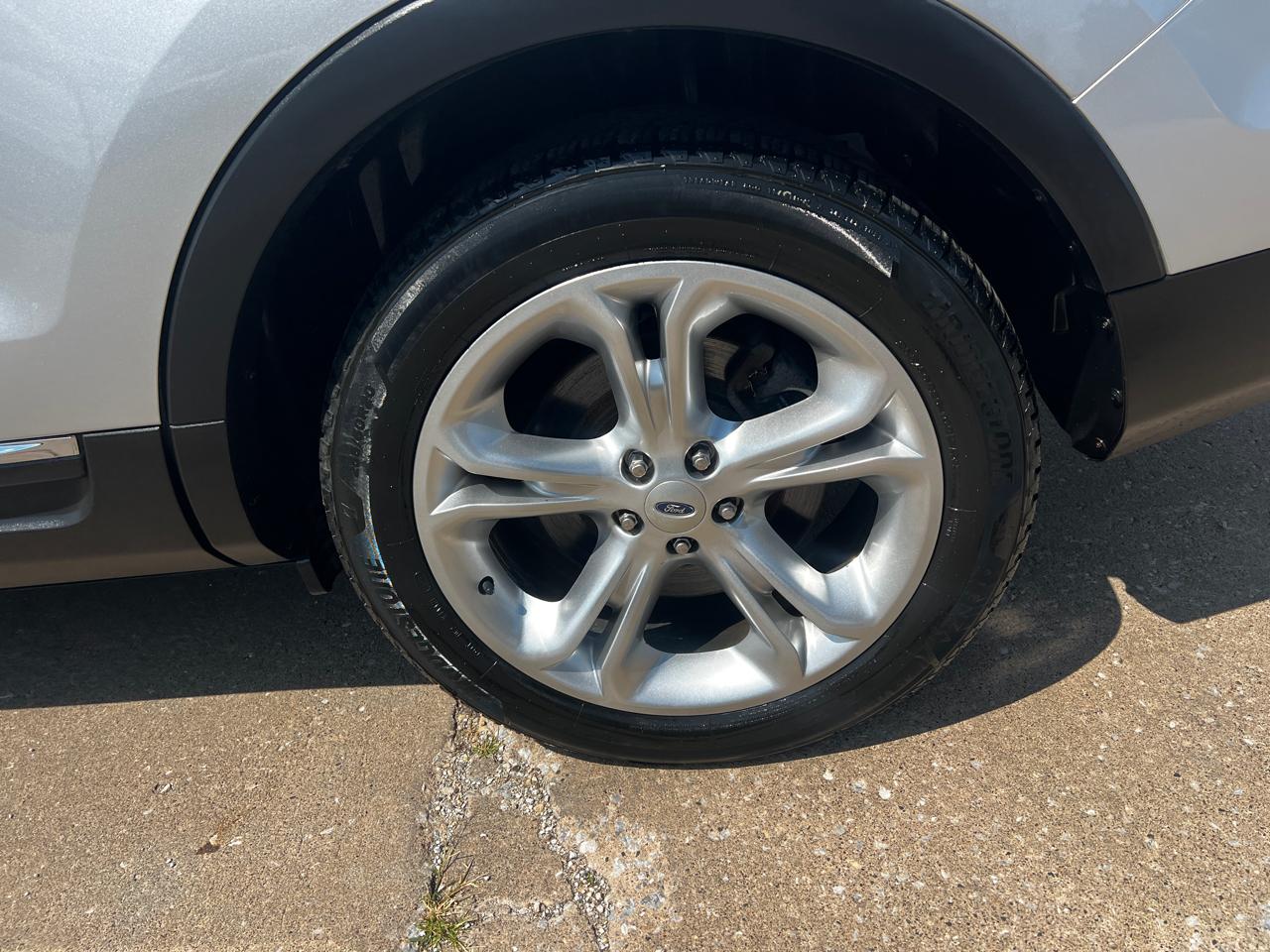 Ford Explorer FWD 4dr Limited 2014