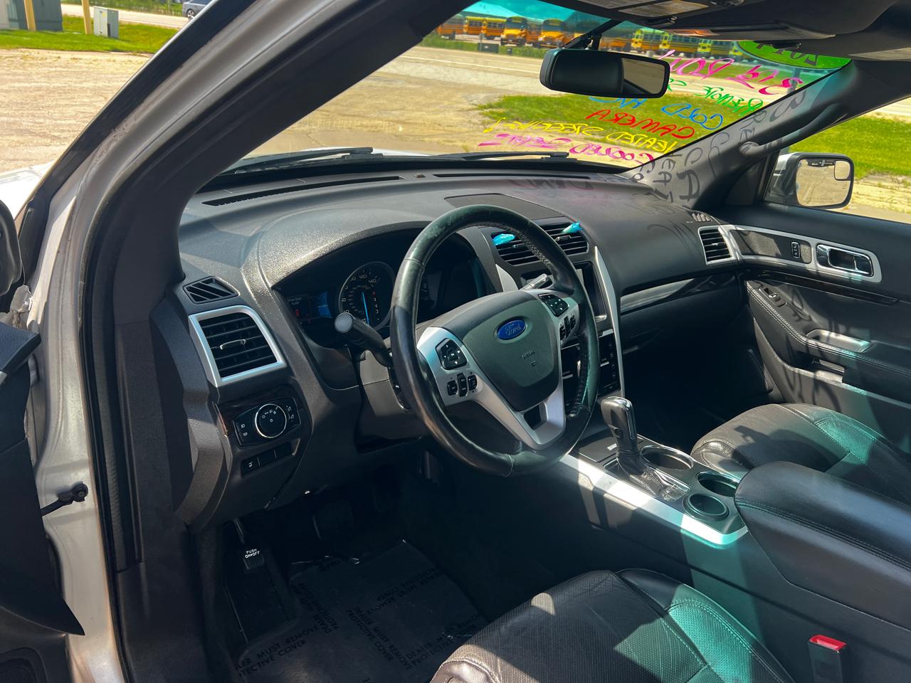 Ford Explorer FWD 4dr Limited 2014