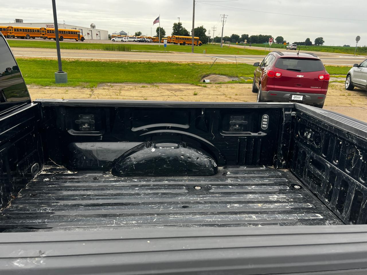 Ford F-150 4WD SuperCrew 157" Lariat w/HD Payload Pkg 2015