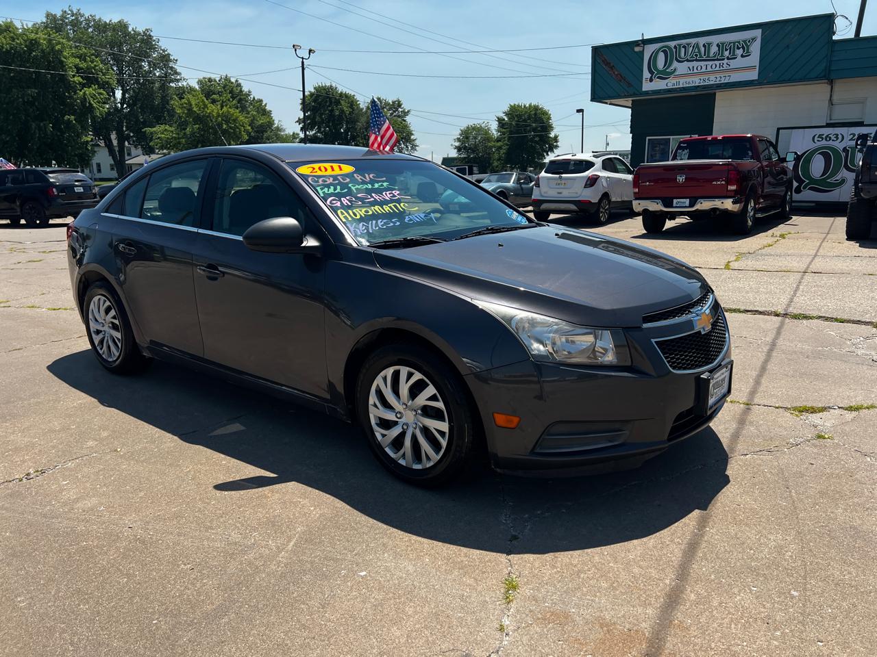 Chevrolet Cruze 4dr Sdn LS 2011