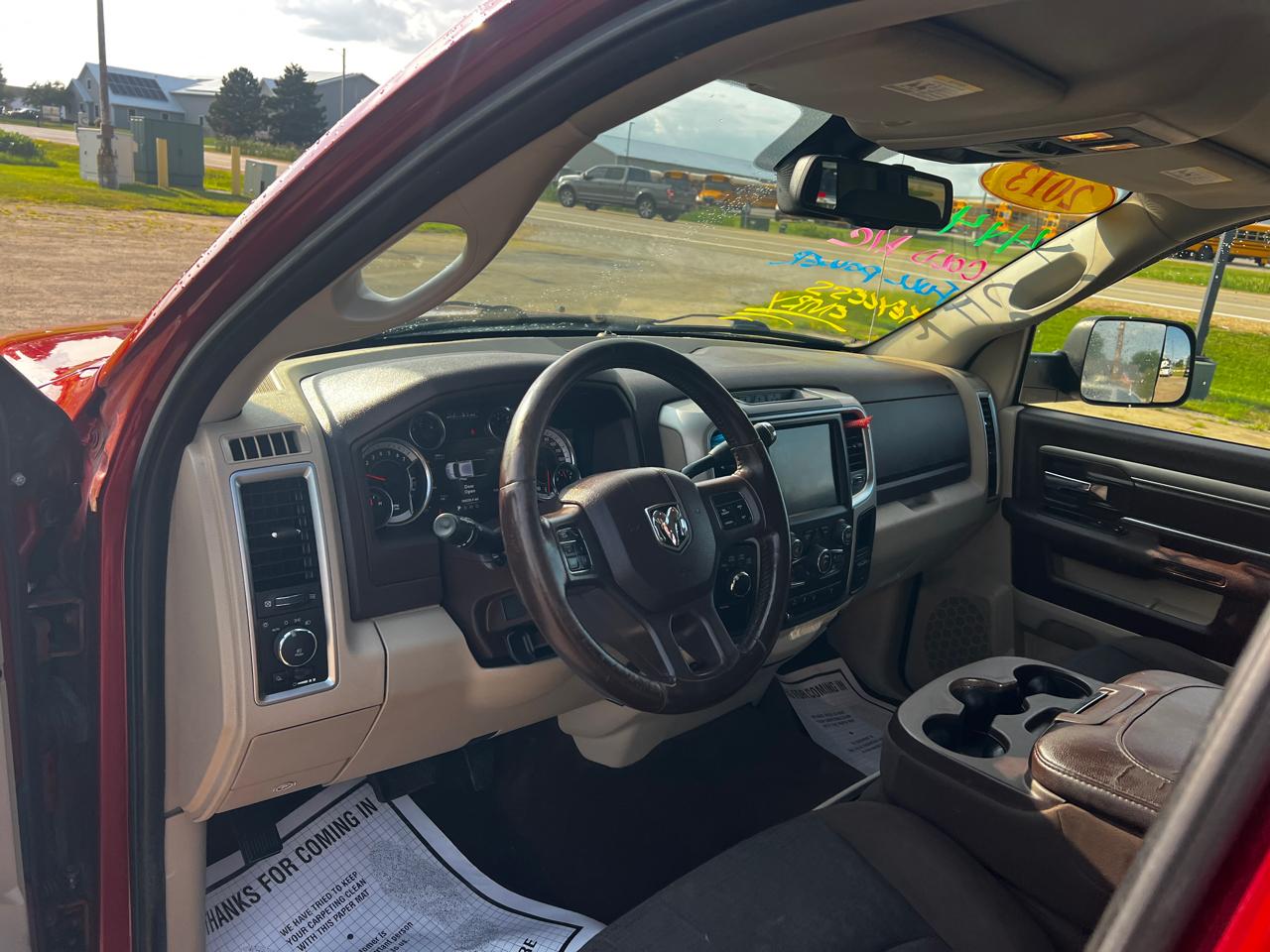 RAM 1500 4WD Crew Cab 140.5" Lone Star 2013