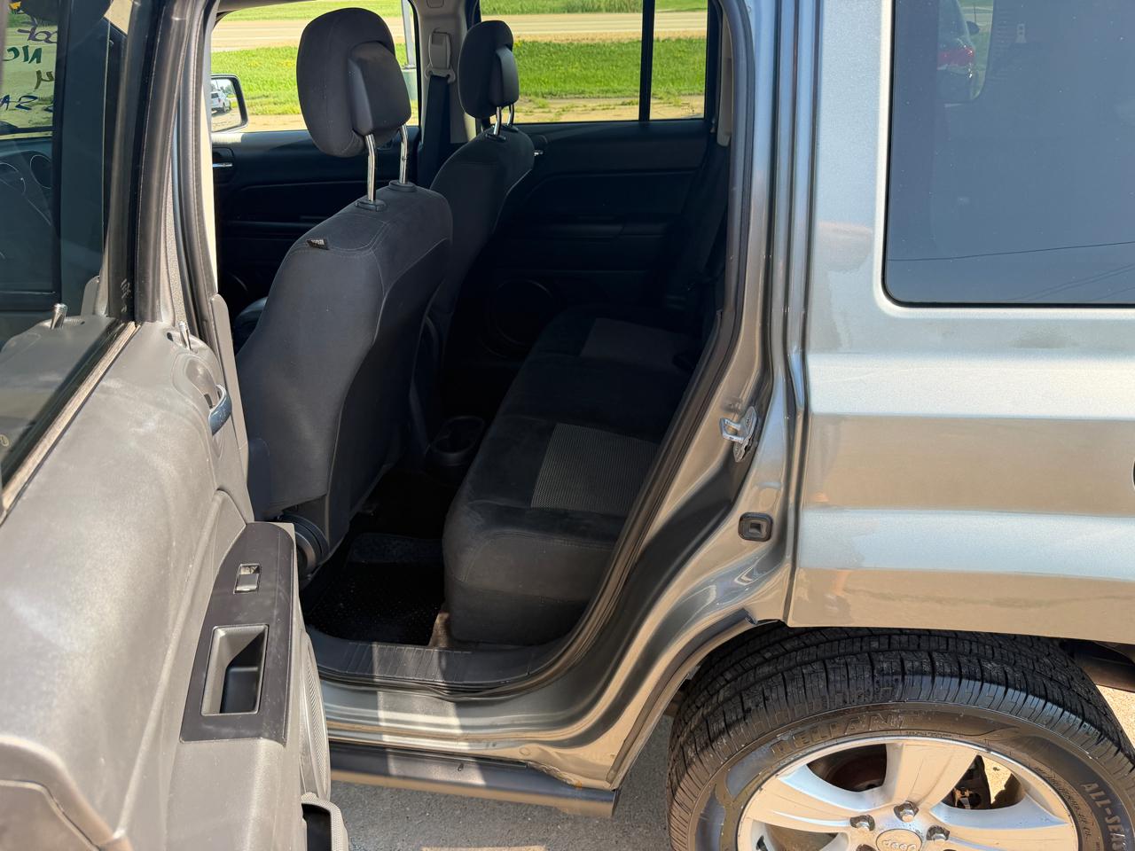 Jeep Patriot 4WD 4dr Latitude 2014