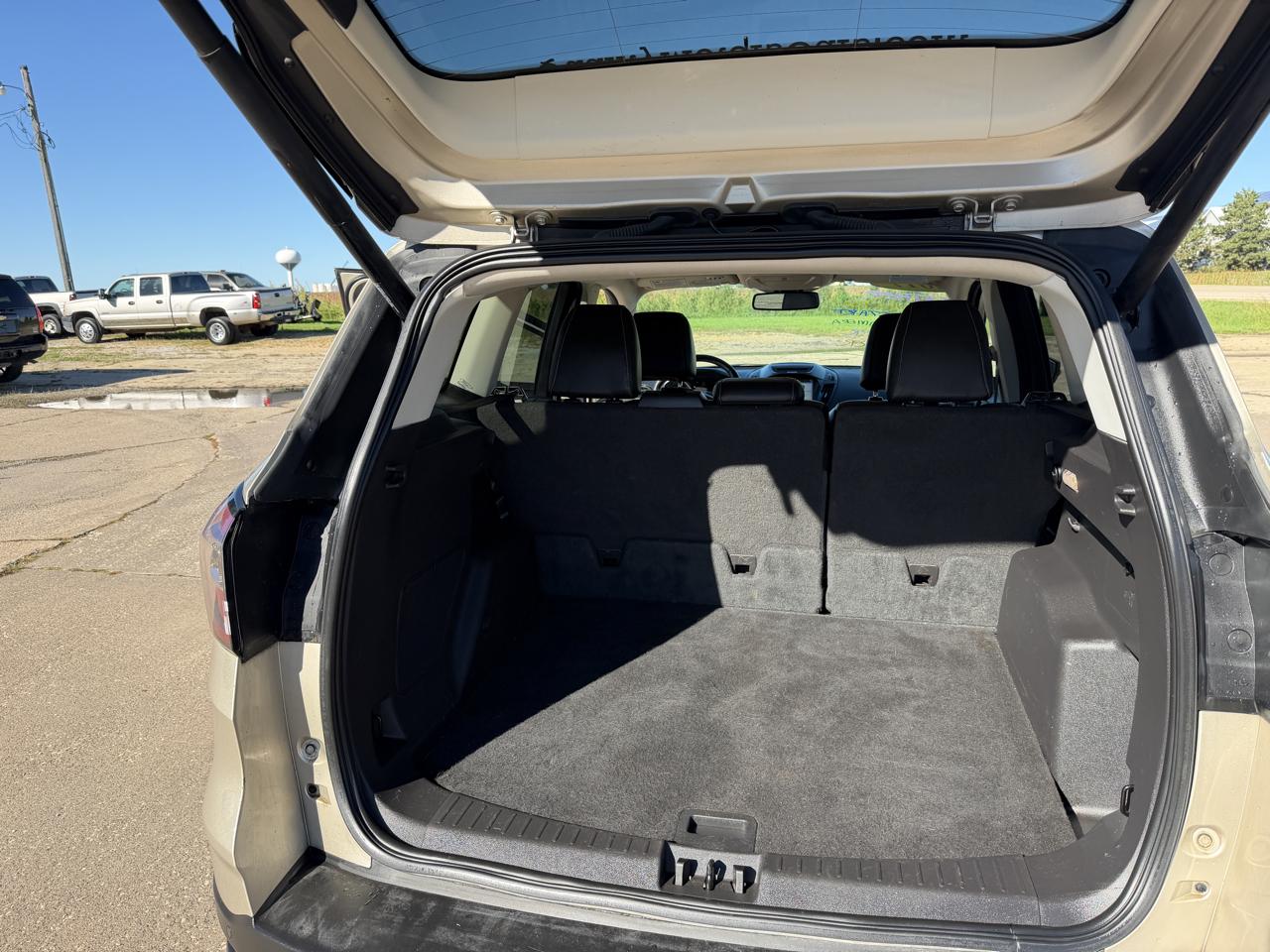 Ford Escape Titanium 4WD 2017