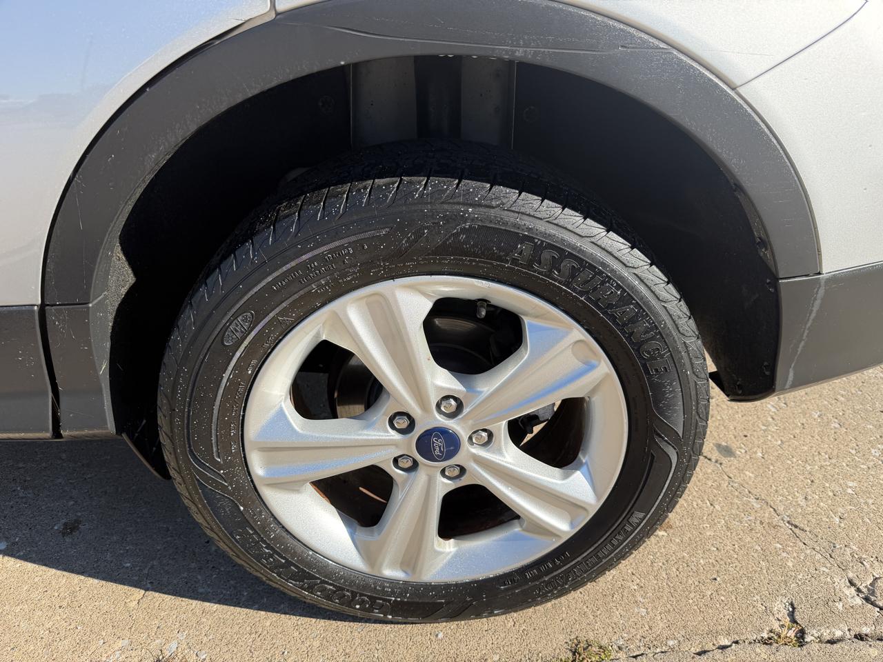 Ford Escape 4WD 4dr SE 2015