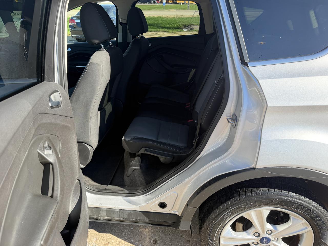 Ford Escape 4WD 4dr SE 2015
