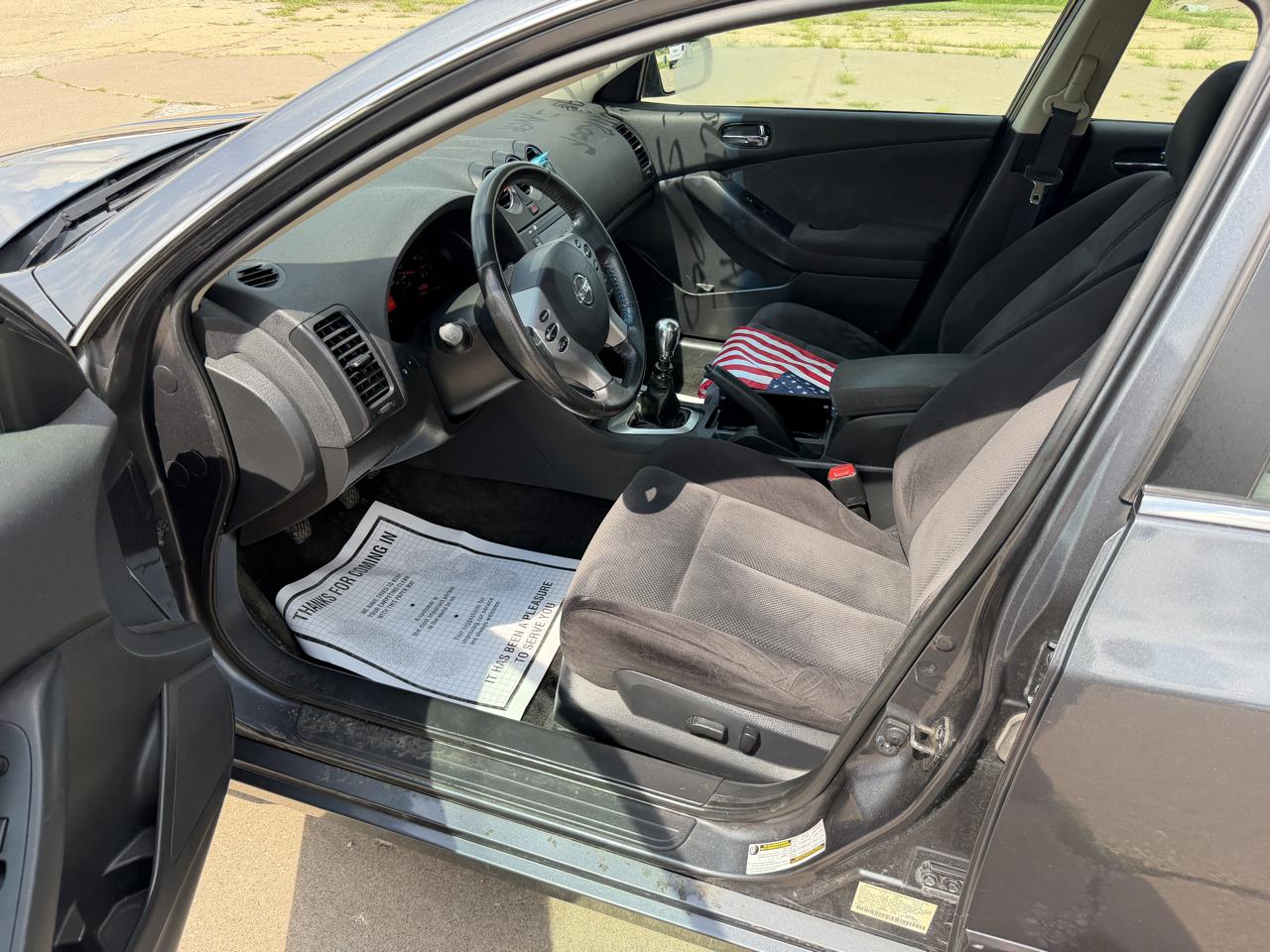 Nissan Altima 4dr Sdn I4 Manual 2.5 S 2007