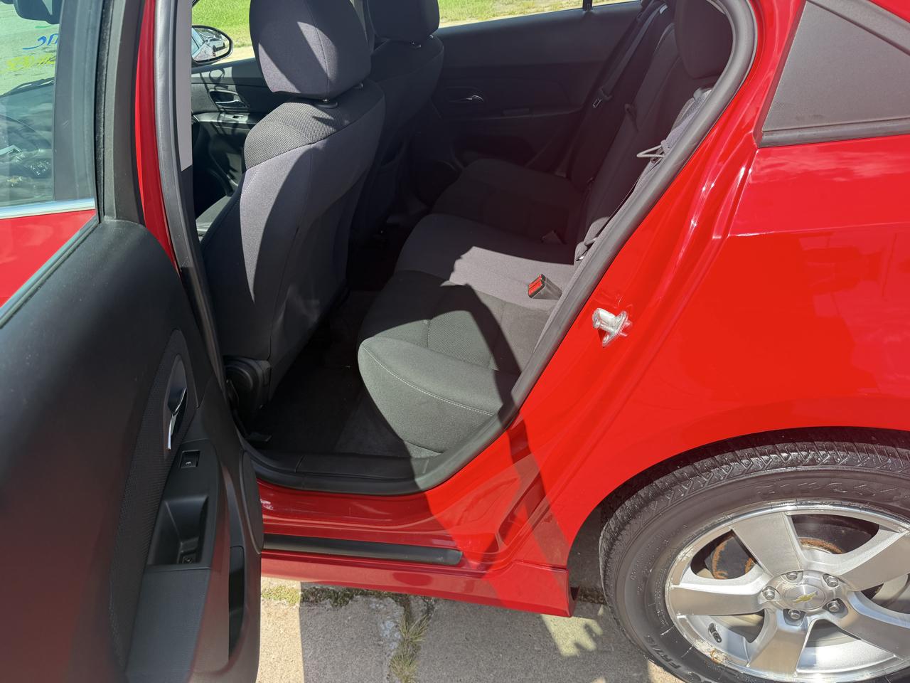 Chevrolet Cruze 4dr Sdn Auto 1LT 2013