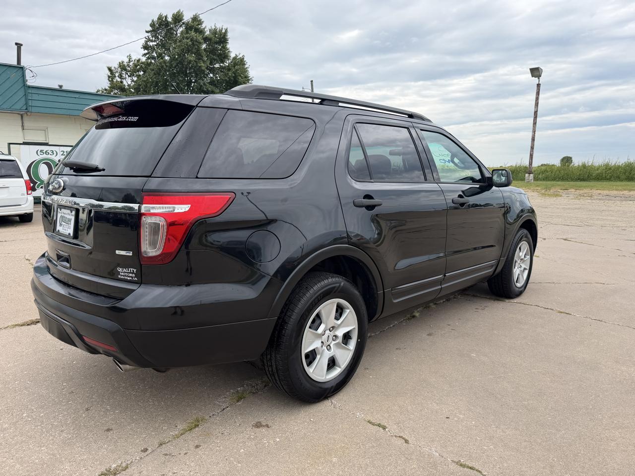Ford Explorer 4WD 4dr Base 2013