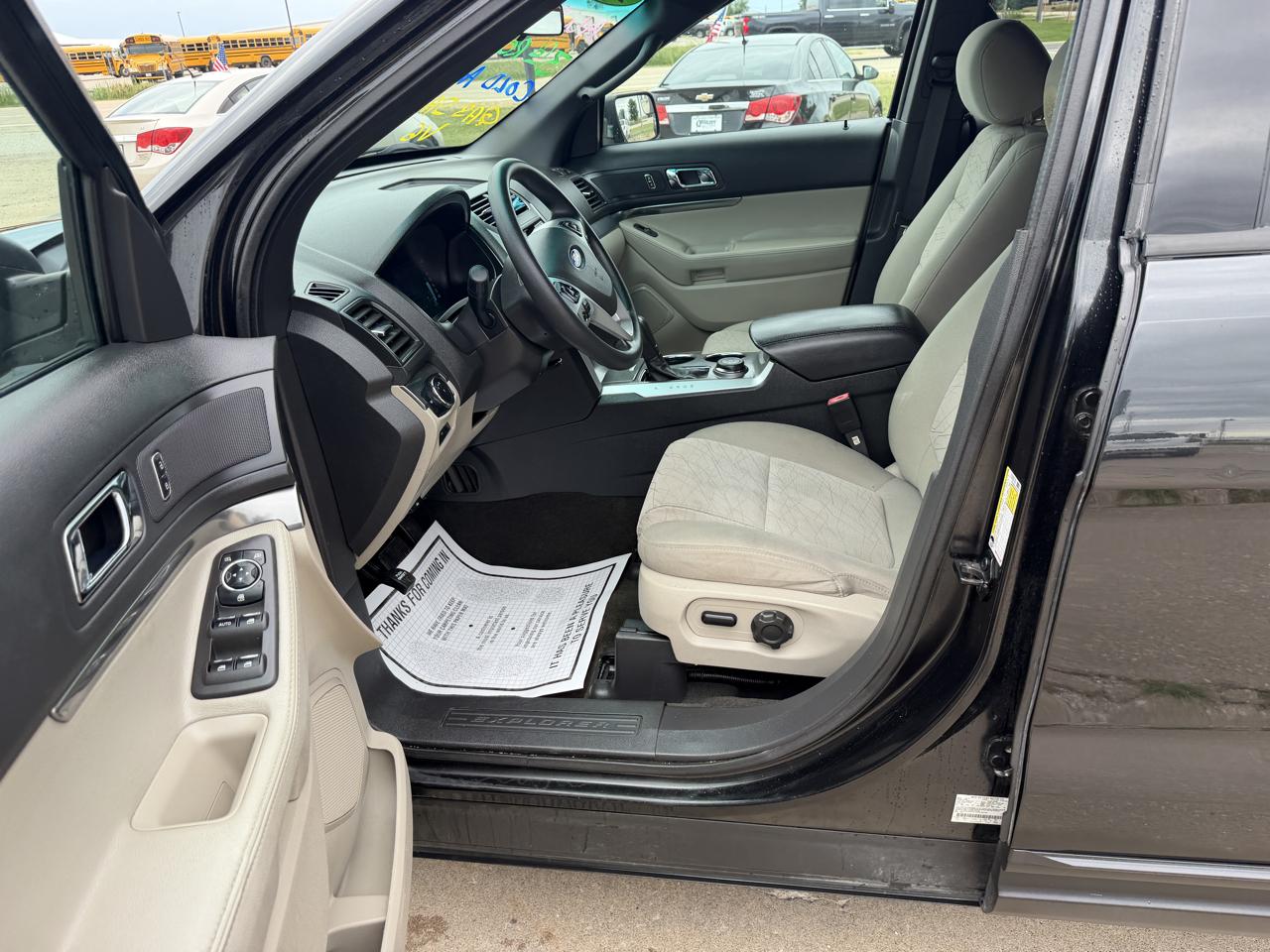 Ford Explorer 4WD 4dr Base 2013