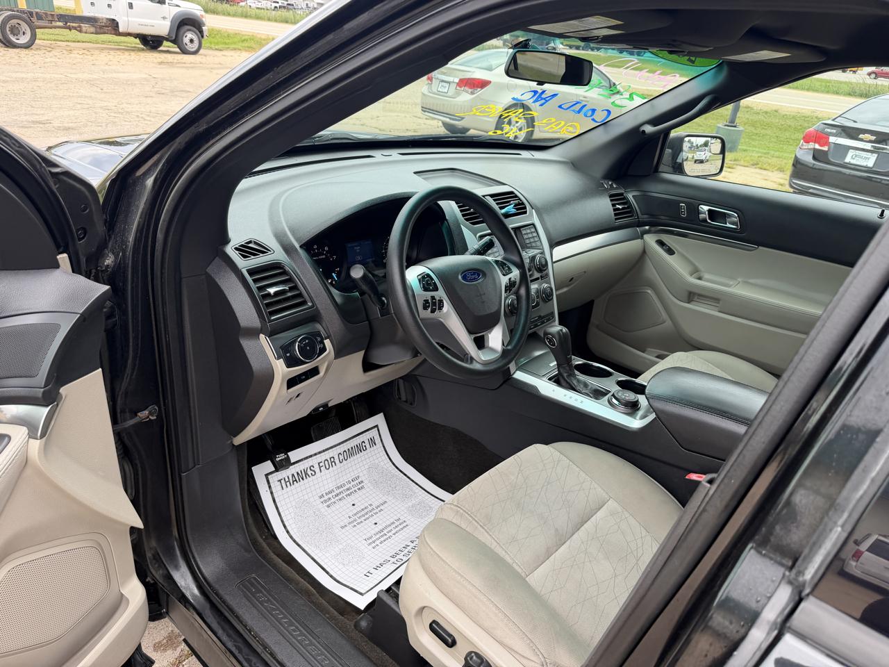Ford Explorer 4WD 4dr Base 2013