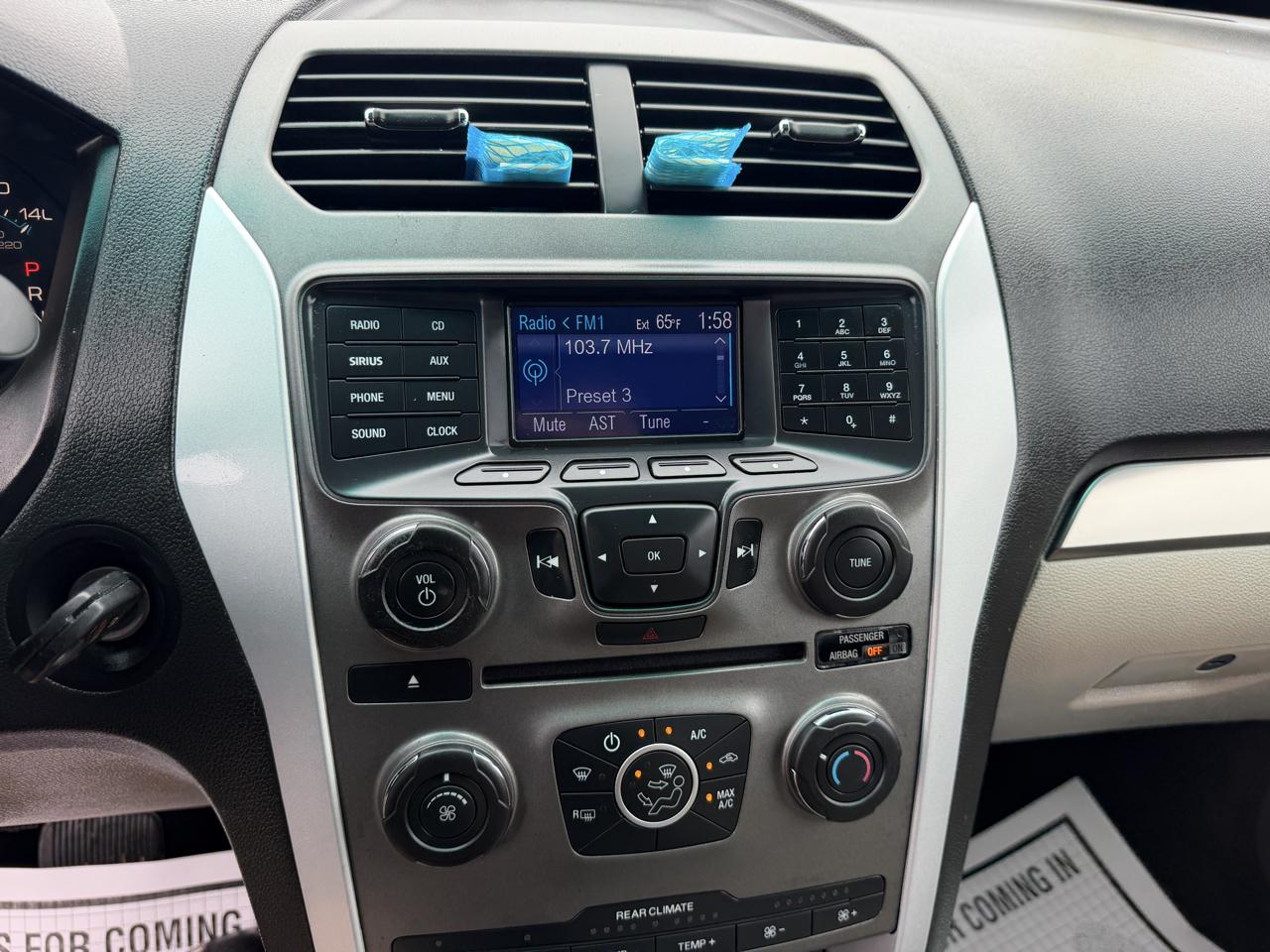 Ford Explorer 4WD 4dr Base 2013