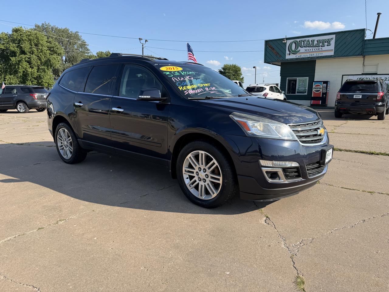 Chevrolet Traverse AWD 4dr LT w/1LT 2015