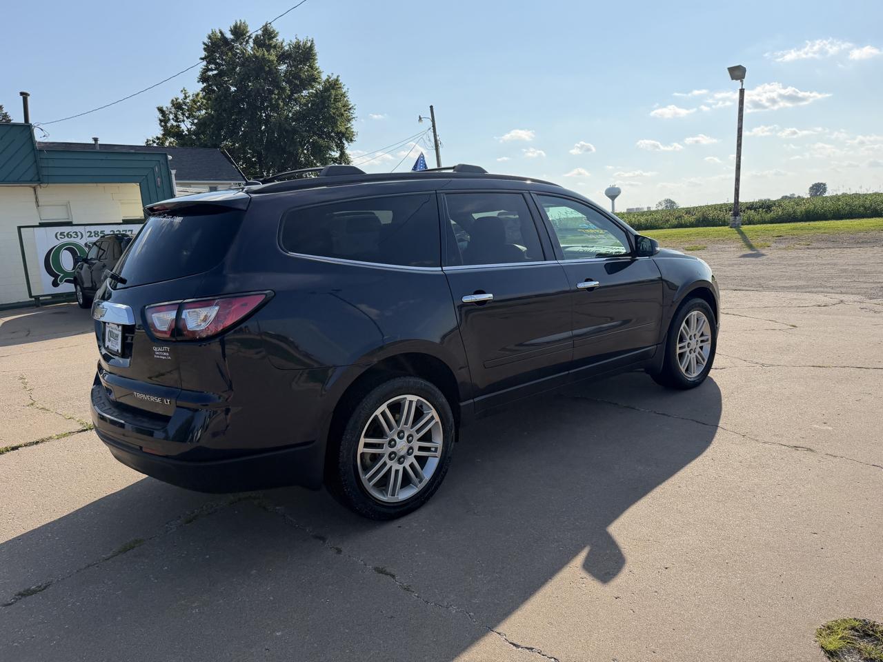 Chevrolet Traverse AWD 4dr LT w/1LT 2015